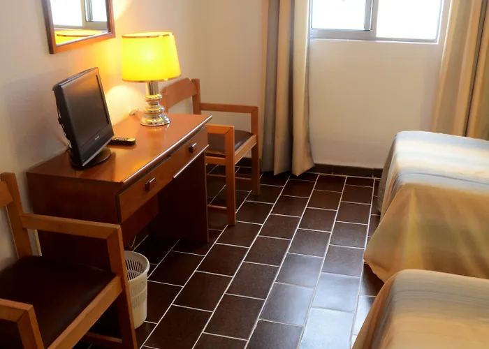 El Coloso Hotel 2*