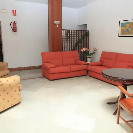 Hotel El Coloso 2*